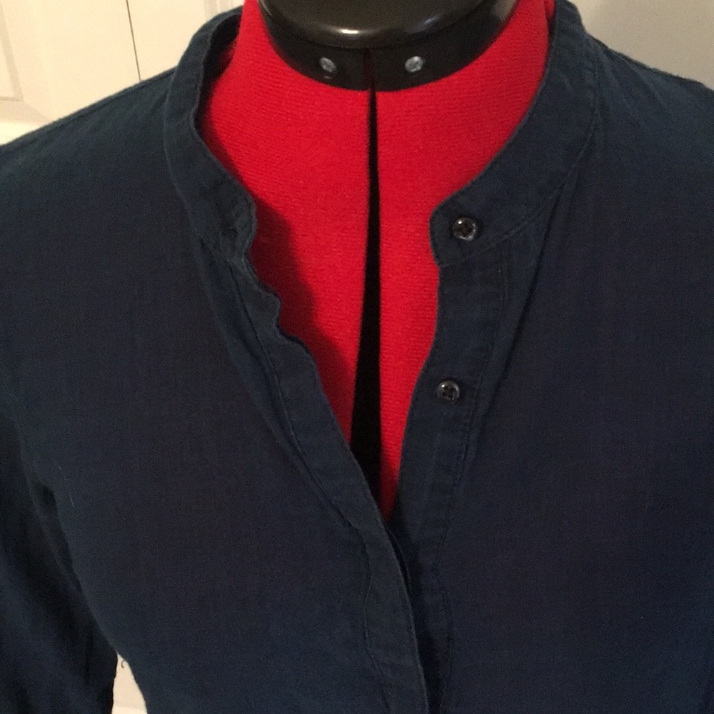 Navy Madewell Button Down - Picture 3 of 4